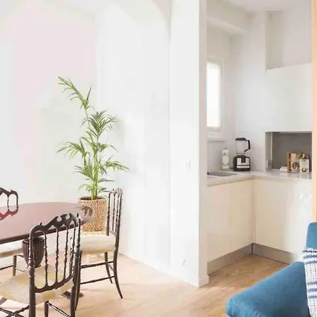Luxury 2 Bdrm Apartment, 15min From Duomo Διαμέρισμα Μιλάνο