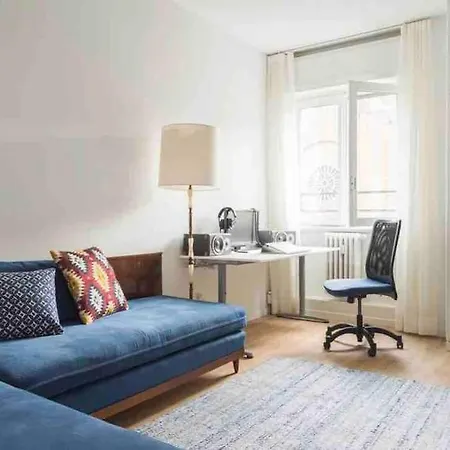Διαμέρισμα Luxury 2 Bdrm Apartment, 15min From Duomo *